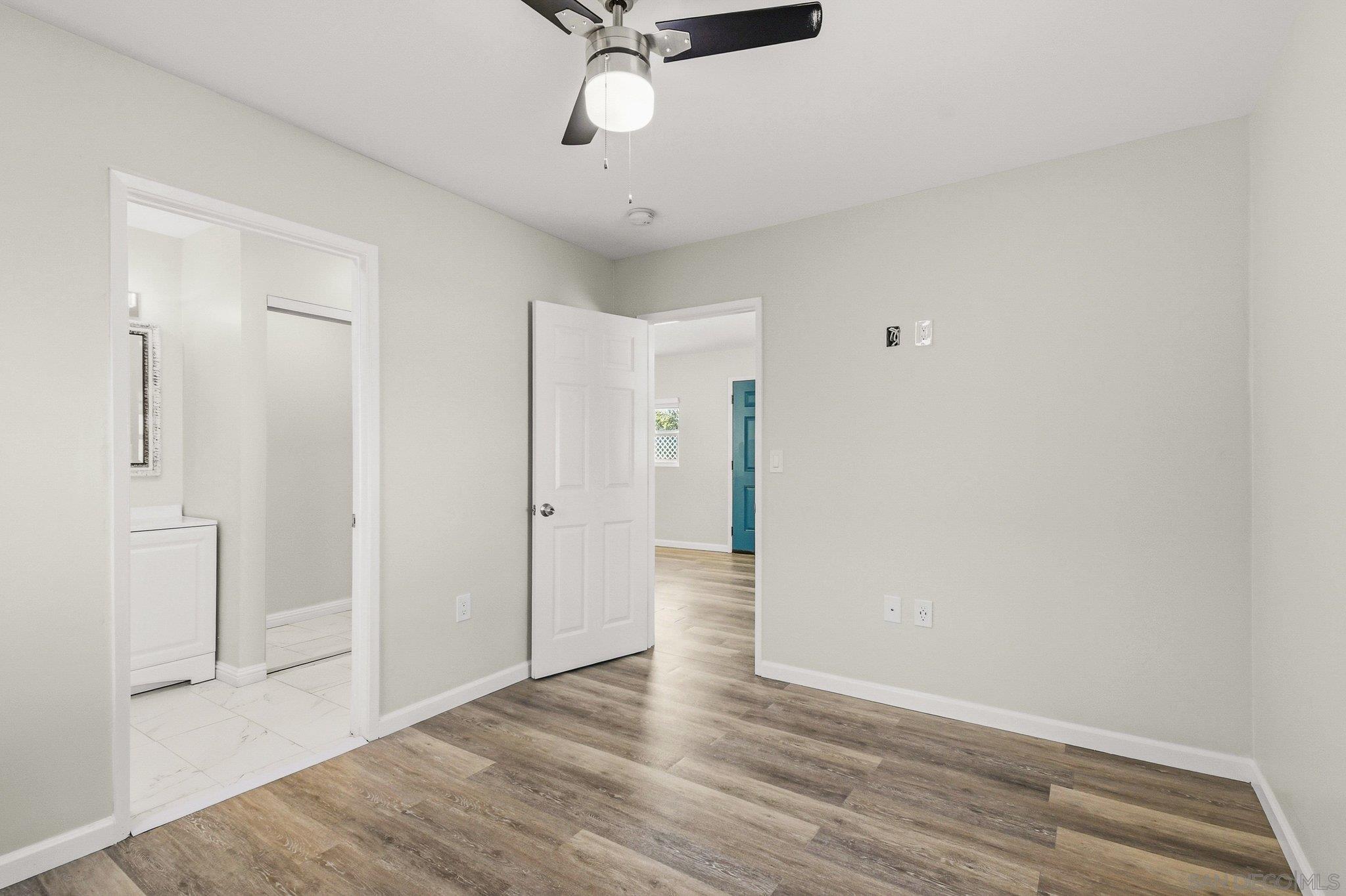 Detail Gallery Image 28 of 32 For 4806  Castle Ave, San Diego,  CA 92105 - 3 Beds | 2 Baths