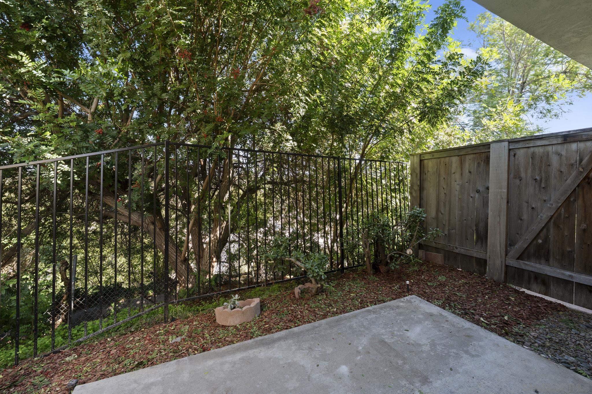 Detail Gallery Image 18 of 23 For 4575  Contour Blvd  #103,  San Diego,  CA 92115 - 2 Beds | 2 Baths