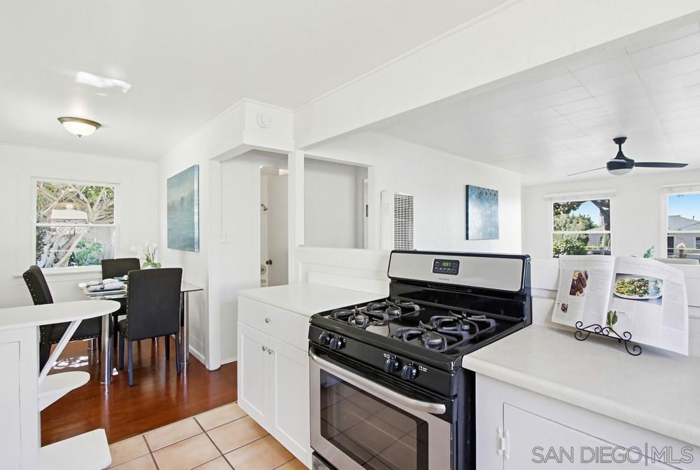 Detail Gallery Image 49 of 59 For 4562-64  Pescadero Ave., San Diego,  CA 92107 - – Beds | – Baths