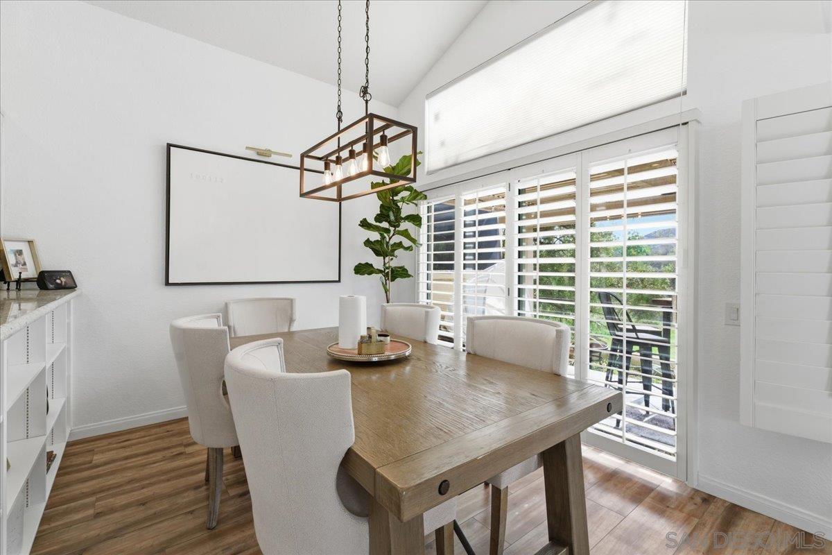 Detail Gallery Image 12 of 40 For 29585  Circle R Greens, Escondido,  CA 92026 - 3 Beds | 2 Baths