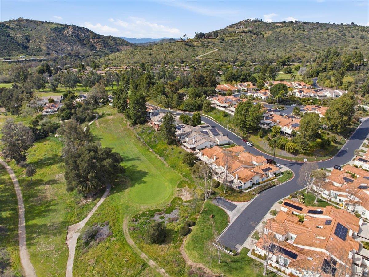 Detail Gallery Image 33 of 40 For 29585  Circle R Greens, Escondido,  CA 92026 - 3 Beds | 2 Baths