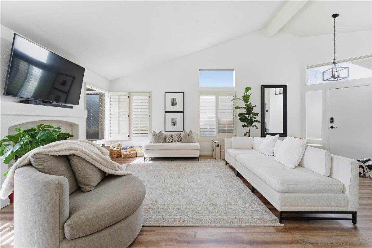 Detail Gallery Image 8 of 40 For 29585  Circle R Greens, Escondido,  CA 92026 - 3 Beds | 2 Baths