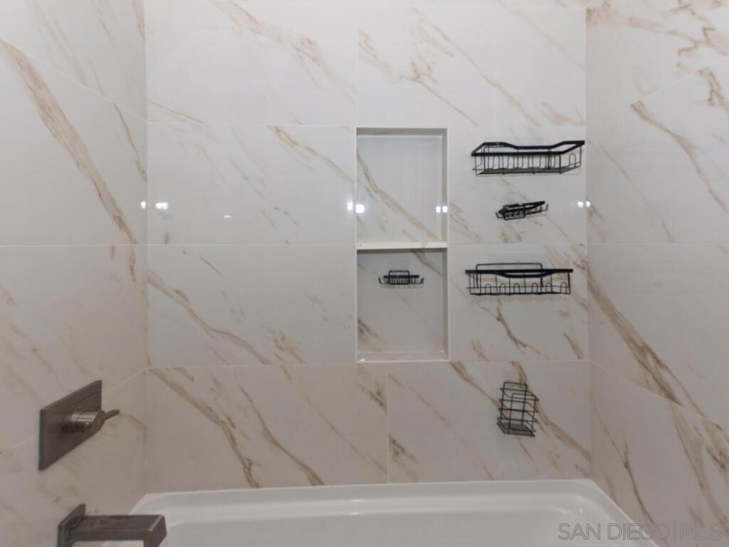 Detail Gallery Image 11 of 36 For 1027-33  Chestnut St, Escondido,  CA 92025 - – Beds | – Baths