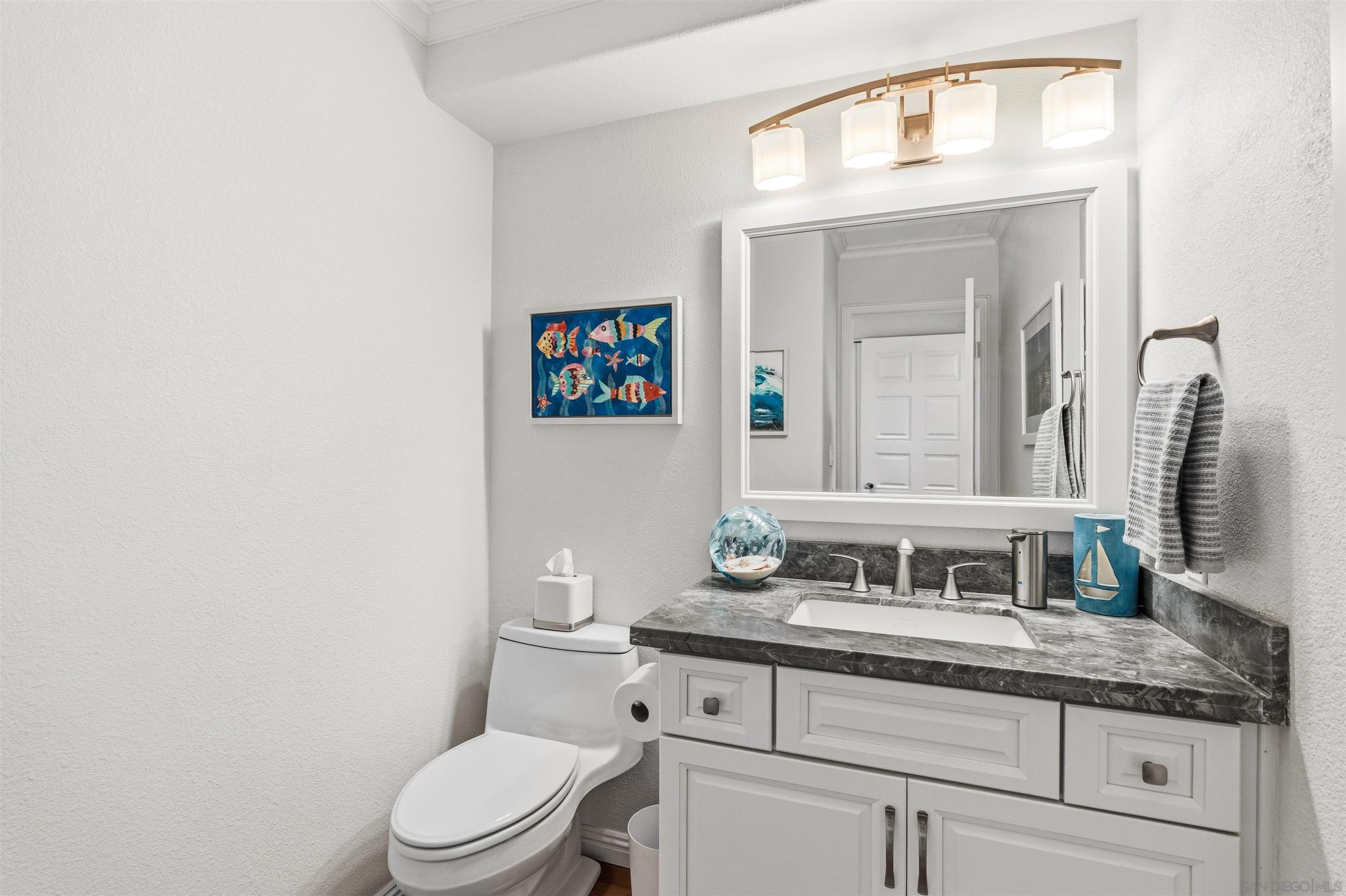 Detail Gallery Image 14 of 48 For 10884  Caminito Colorado, San Diego,  CA 92131 - 3 Beds | 2/1 Baths