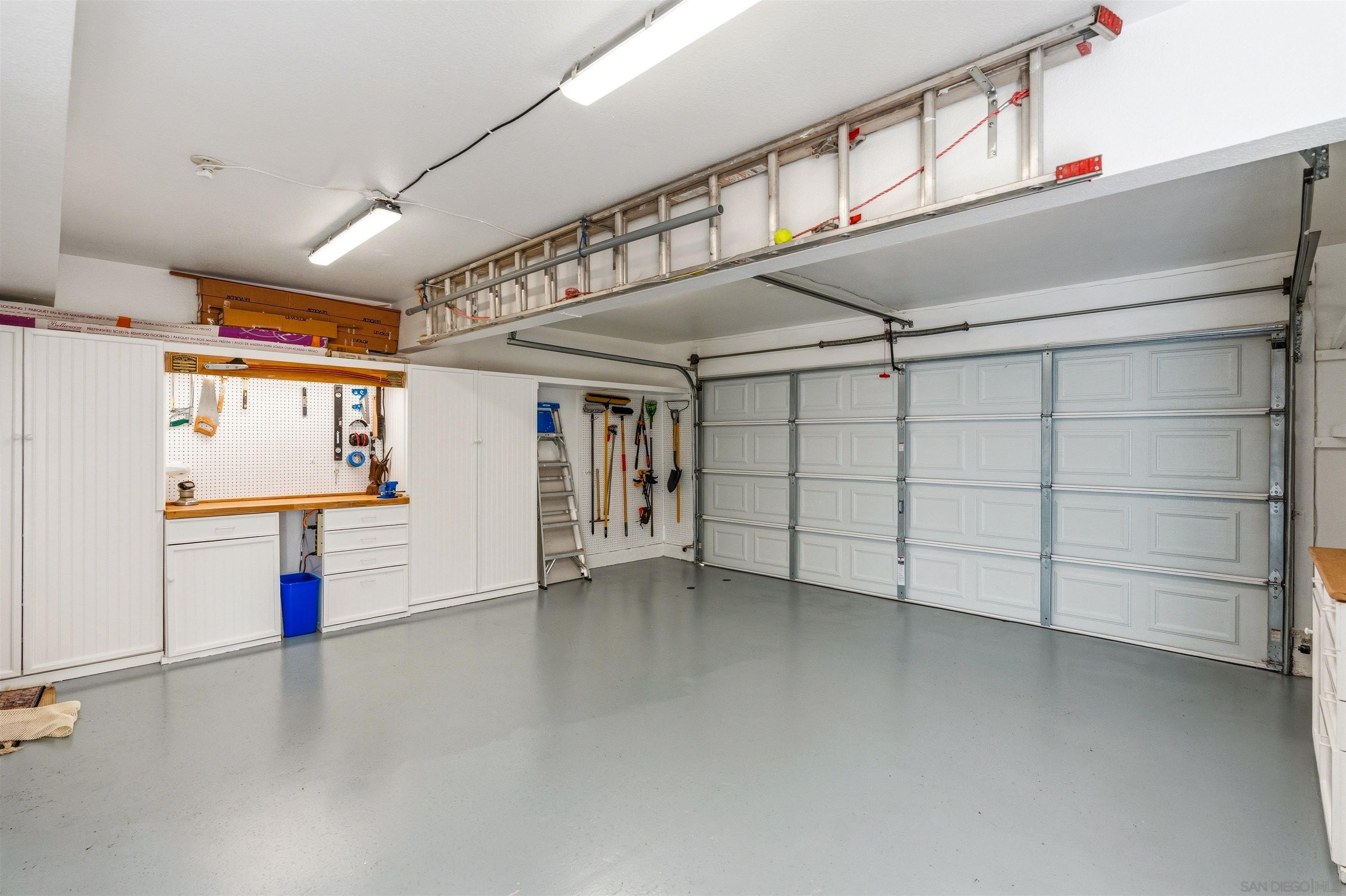 Detail Gallery Image 15 of 48 For 10884  Caminito Colorado, San Diego,  CA 92131 - 3 Beds | 2/1 Baths