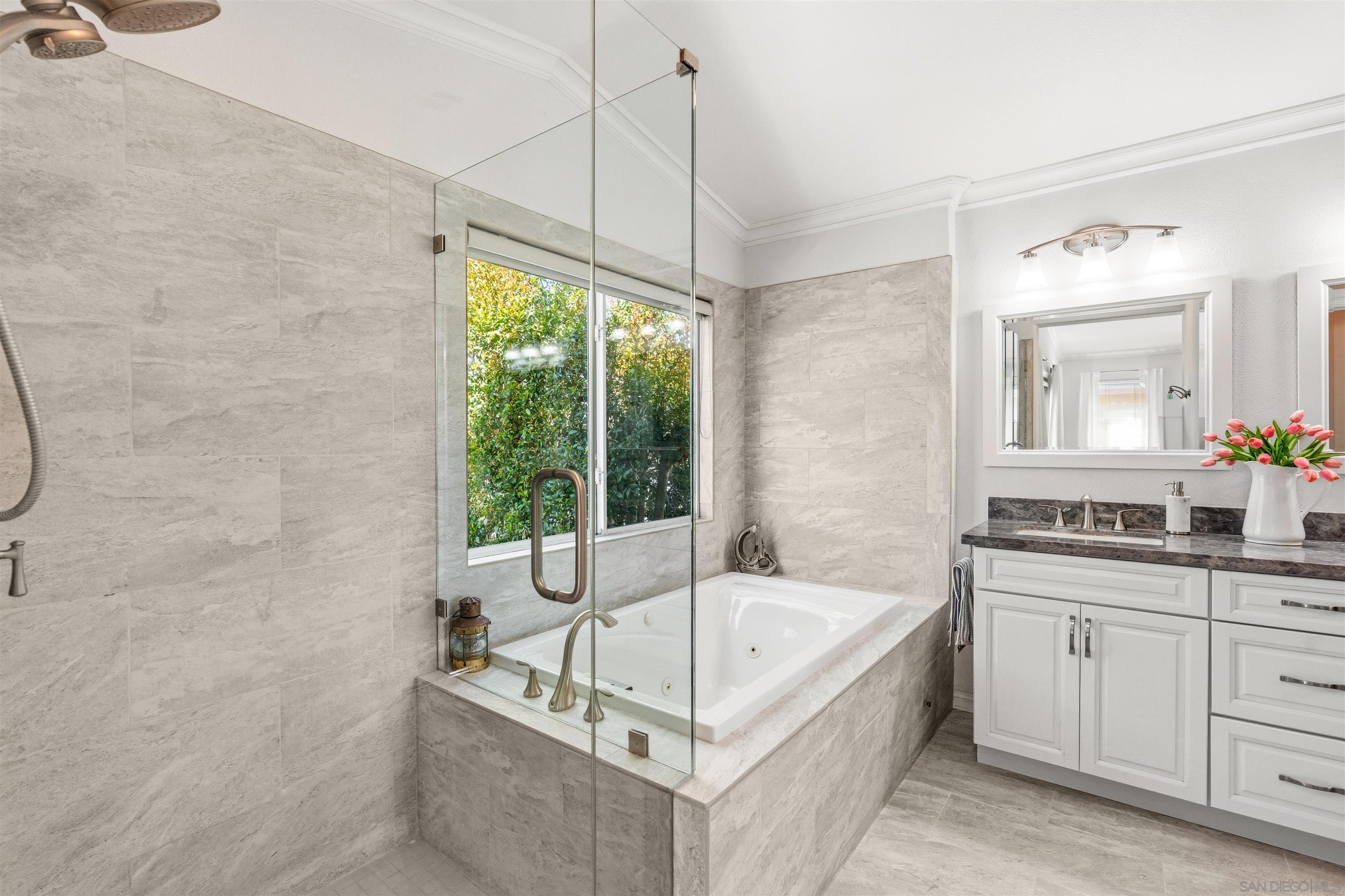 Detail Gallery Image 20 of 48 For 10884  Caminito Colorado, San Diego,  CA 92131 - 3 Beds | 2/1 Baths