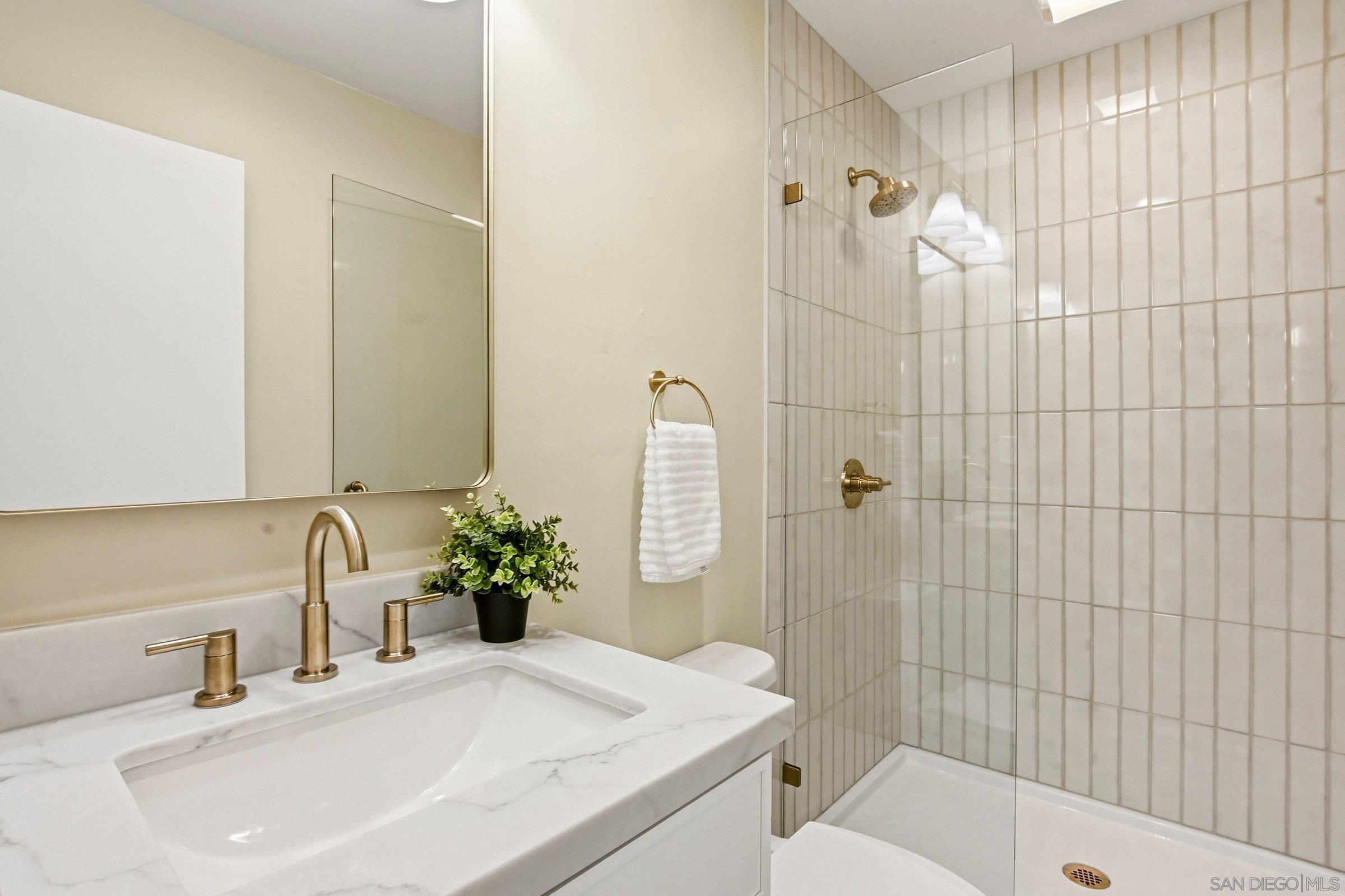 Detail Gallery Image 22 of 30 For 8637  Jenny Avenue, San Diego,  CA 92123 - 3 Beds | 2 Baths