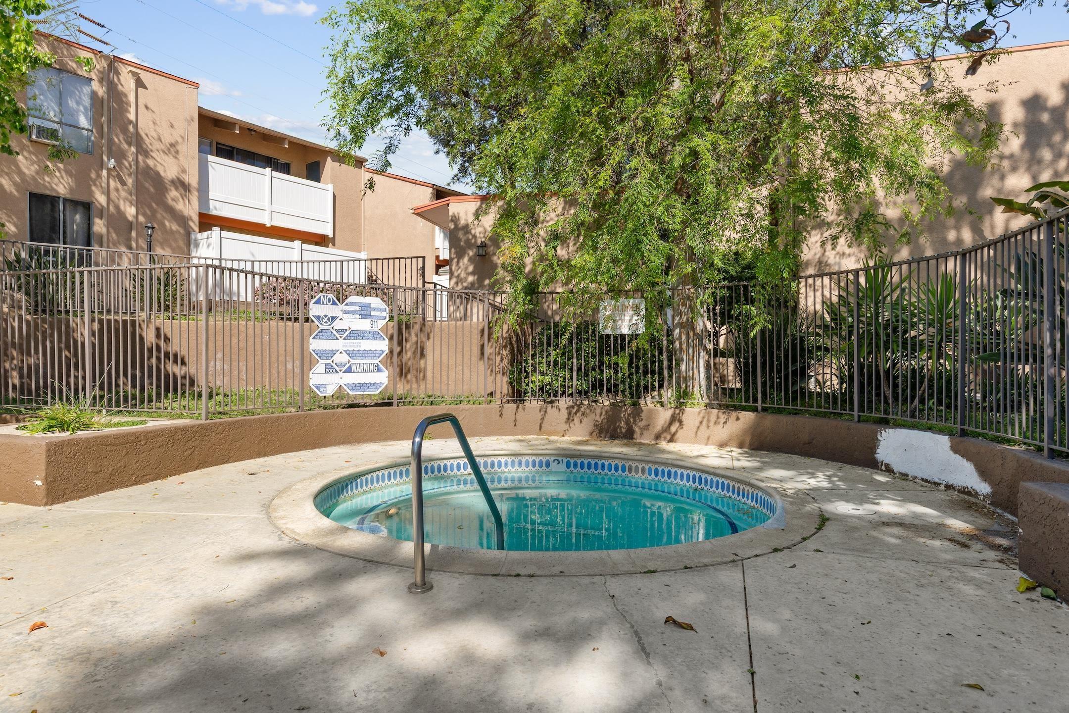 Detail Gallery Image 24 of 29 For 10331  Lindley Ave  #266,  Porter Ranch,  CA 91326 - 3 Beds | 2 Baths