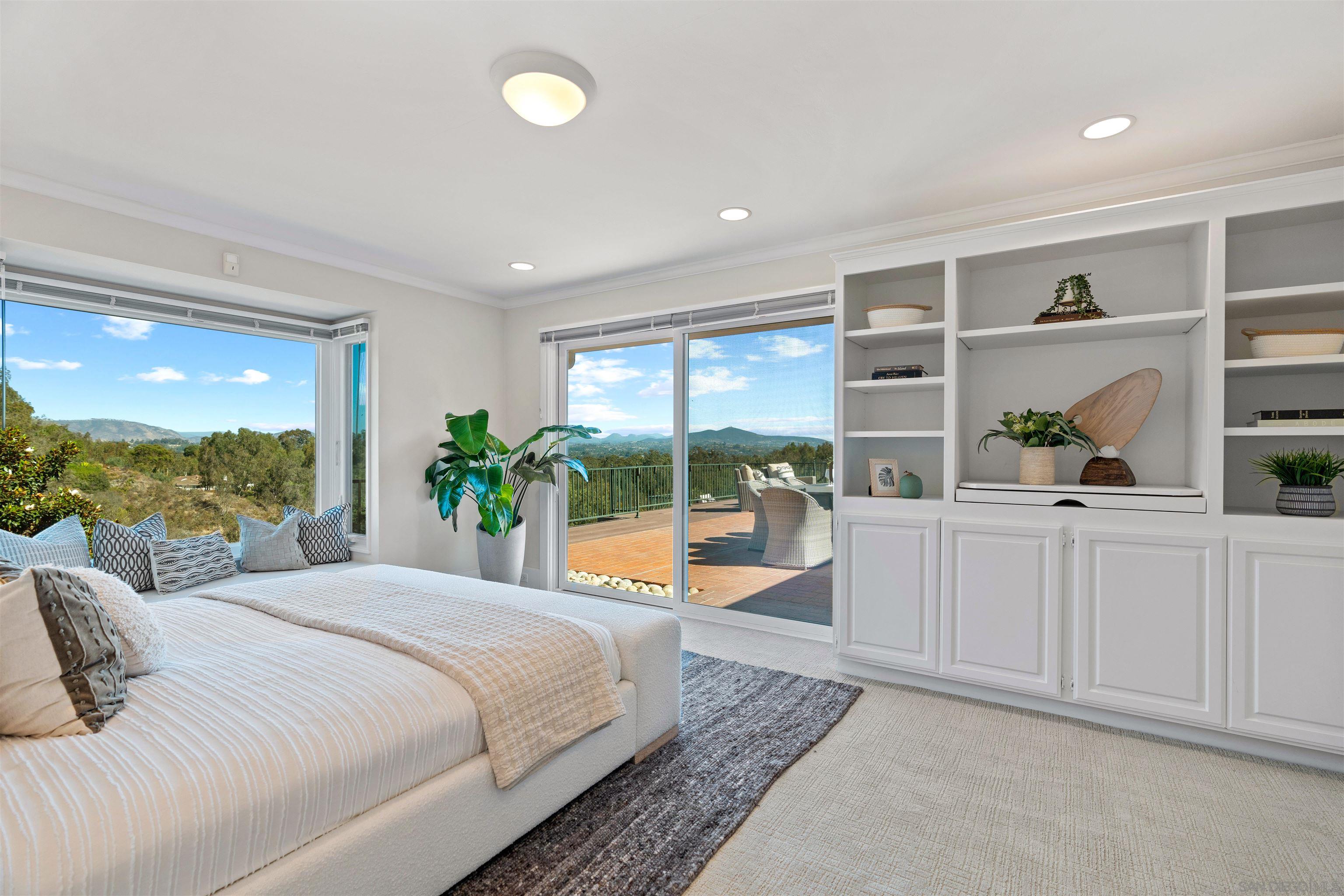 Detail Gallery Image 24 of 53 For 16032  Puerta Del Sol, Rancho Santa Fe,  CA 92067 - 4 Beds | 3 Baths