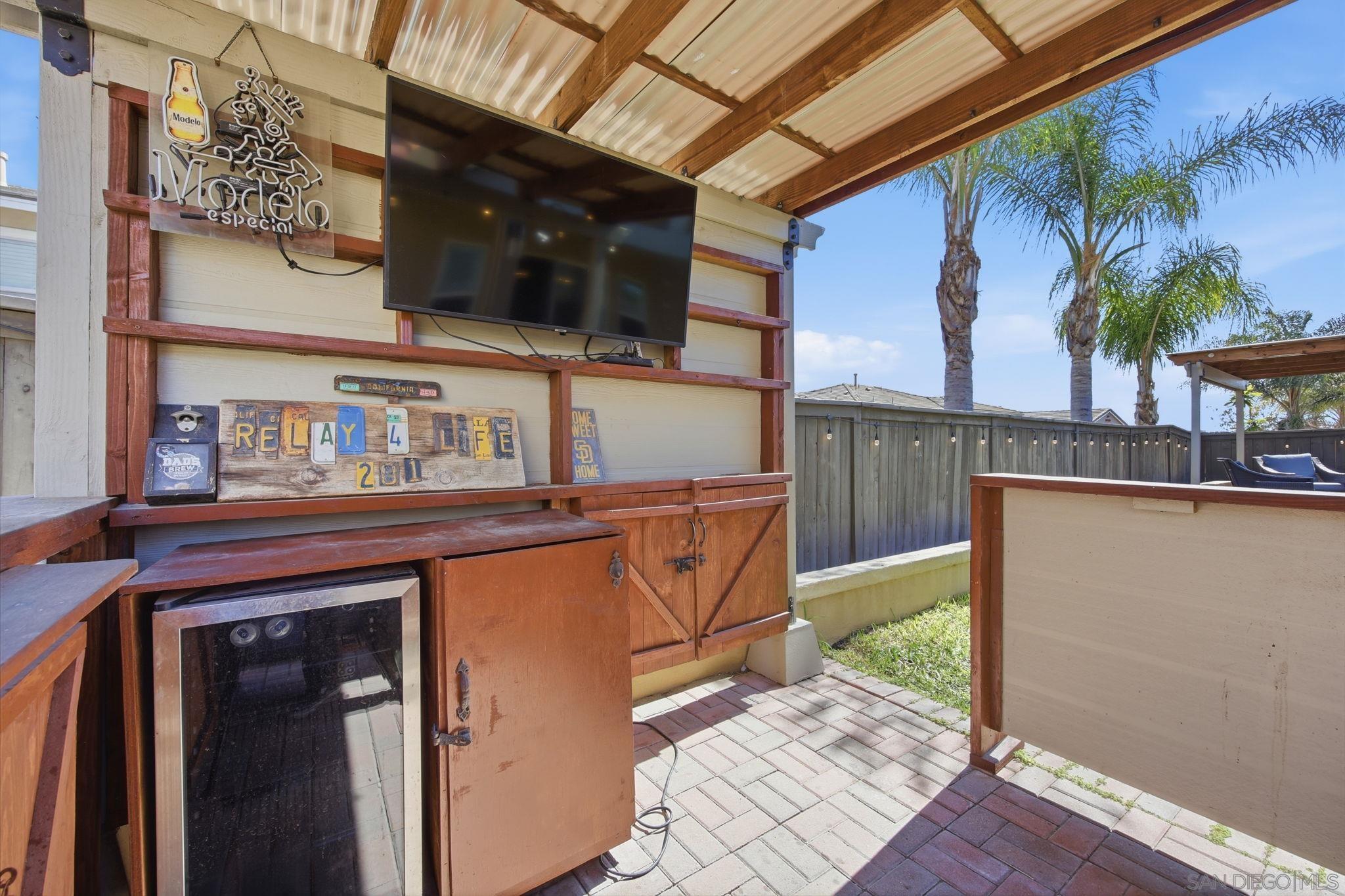 Detail Gallery Image 12 of 51 For 1811  Crossroads, Chula Vista,  CA 91915 - 4 Beds | 3 Baths