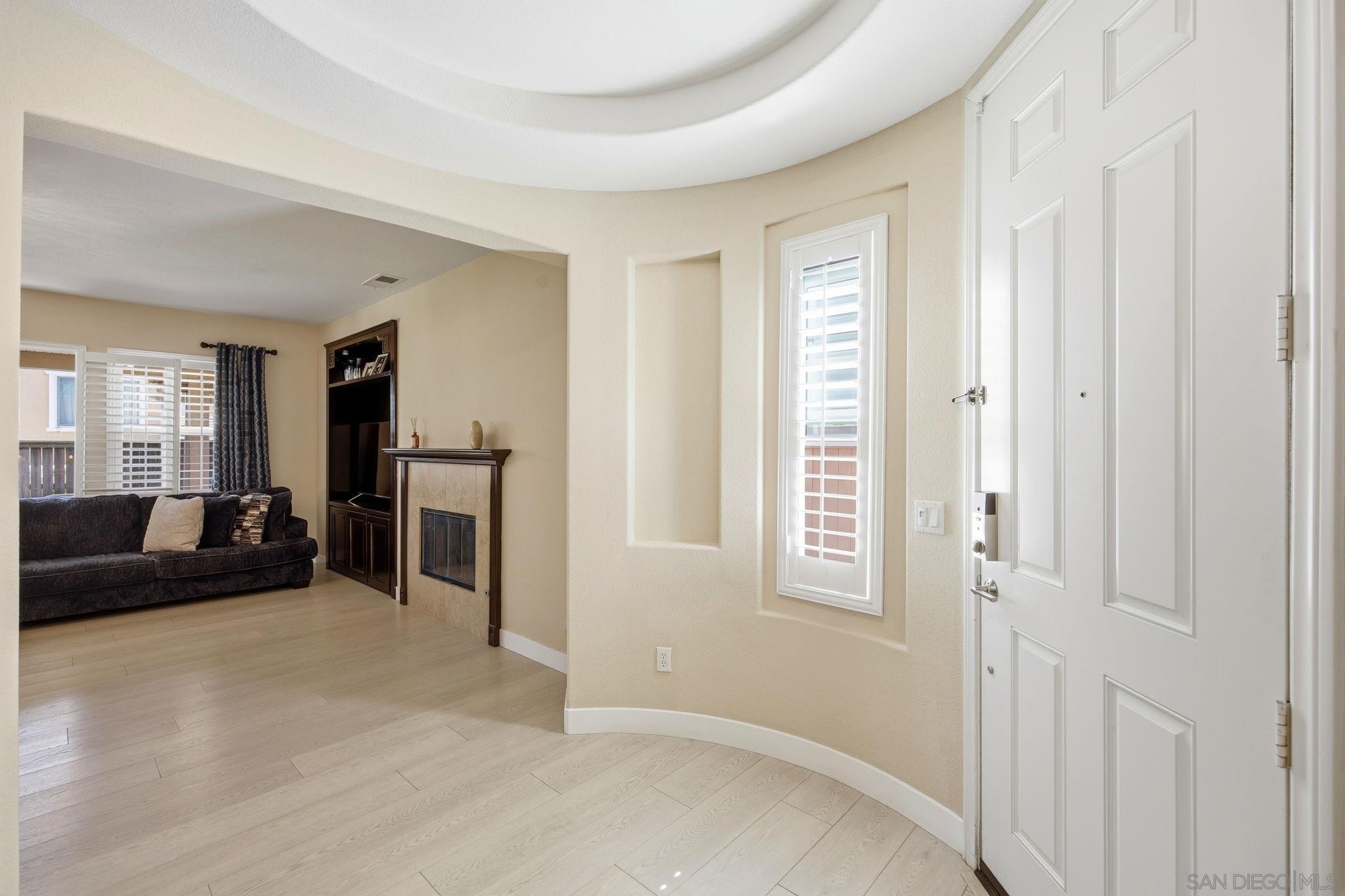 Detail Gallery Image 15 of 51 For 1811  Crossroads, Chula Vista,  CA 91915 - 4 Beds | 3 Baths