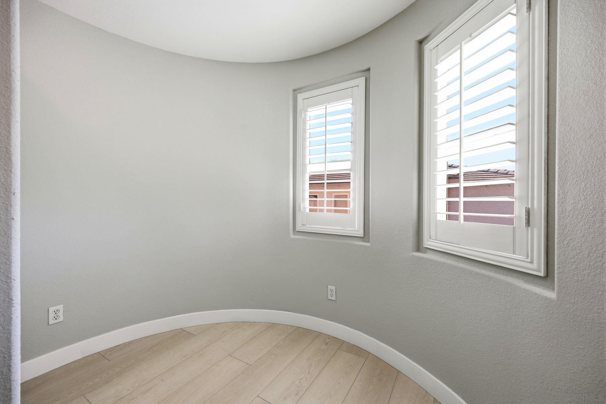 Detail Gallery Image 34 of 51 For 1811  Crossroads, Chula Vista,  CA 91915 - 4 Beds | 3 Baths