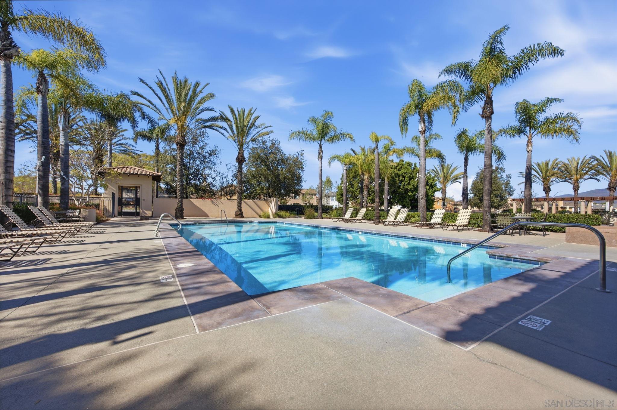 Detail Gallery Image 49 of 51 For 1811  Crossroads, Chula Vista,  CA 91915 - 4 Beds | 3 Baths