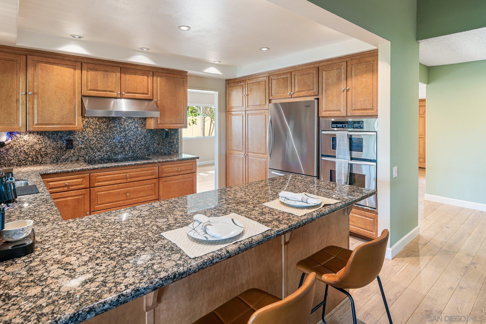 Detail Gallery Image 15 of 55 For 7945  Shadow Hill Dr, La Mesa,  CA 91941 - 3 Beds | 2 Baths