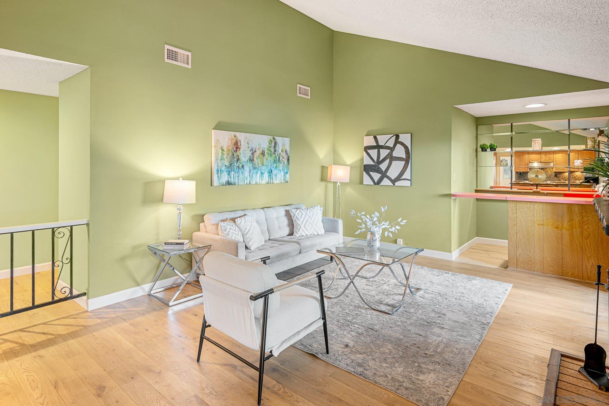 Detail Gallery Image 20 of 55 For 7945  Shadow Hill Dr, La Mesa,  CA 91941 - 3 Beds | 2 Baths