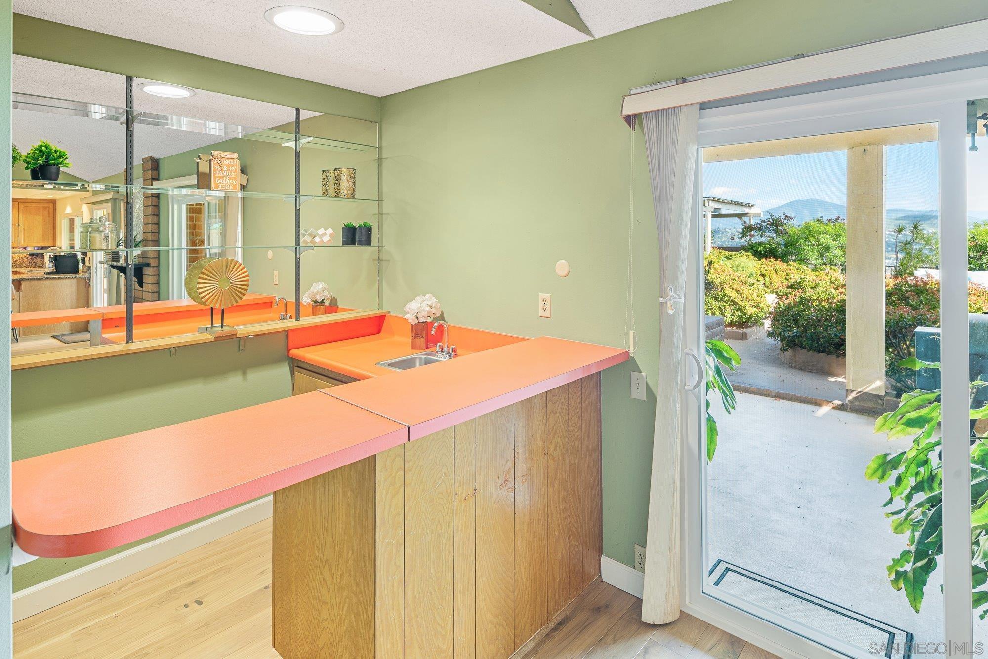 Detail Gallery Image 21 of 55 For 7945  Shadow Hill Dr, La Mesa,  CA 91941 - 3 Beds | 2 Baths