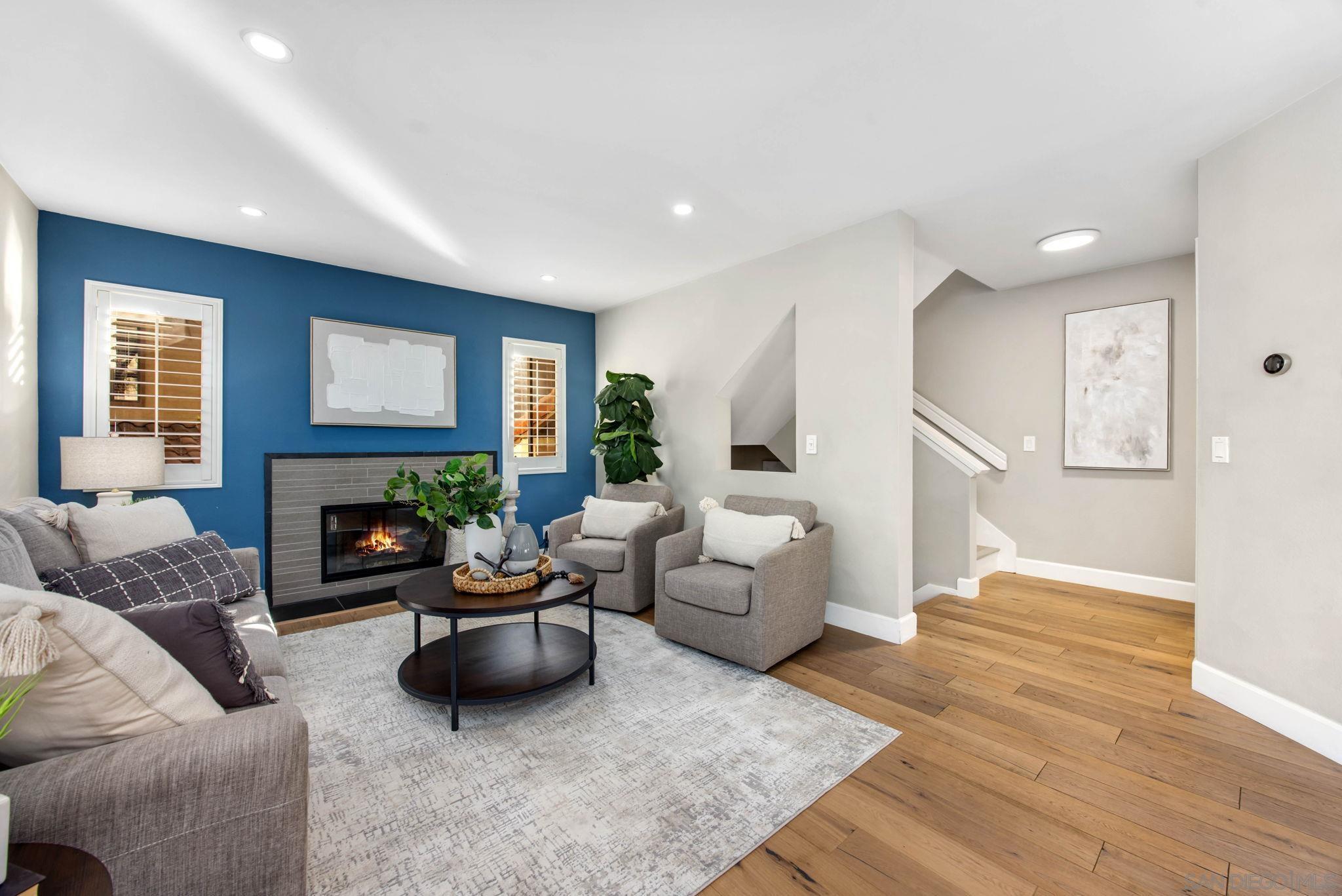 Front Image Thumbnail for SD260005956