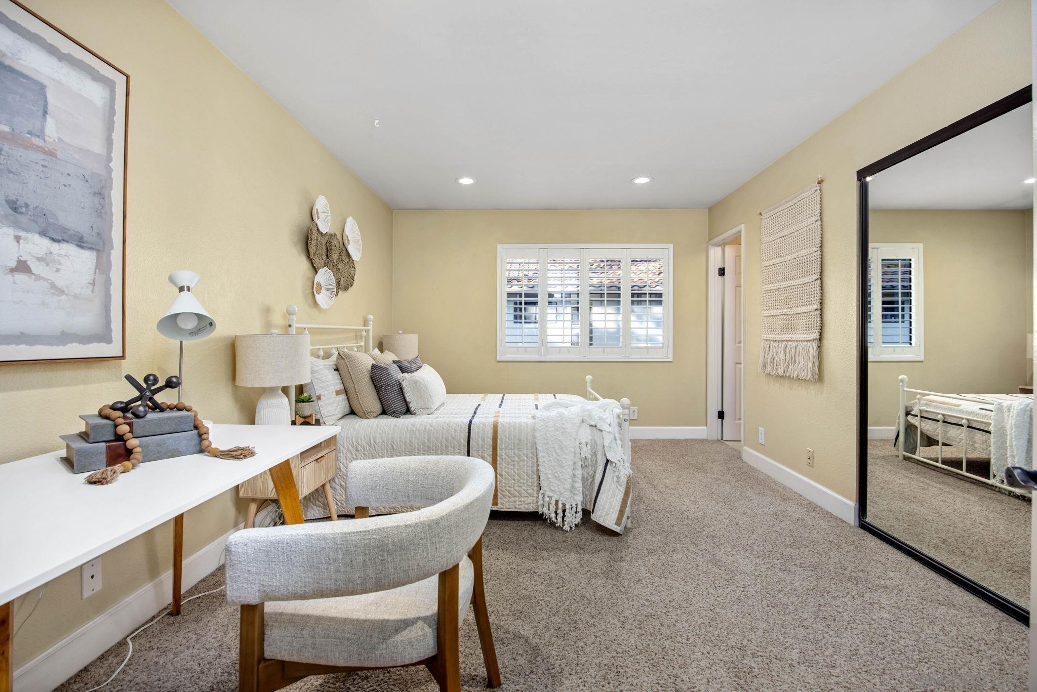 Detail Gallery Image 12 of 29 For 5970  Mission Center Rd  a,  San Diego,  CA 92123 - 2 Beds | 2/1 Baths