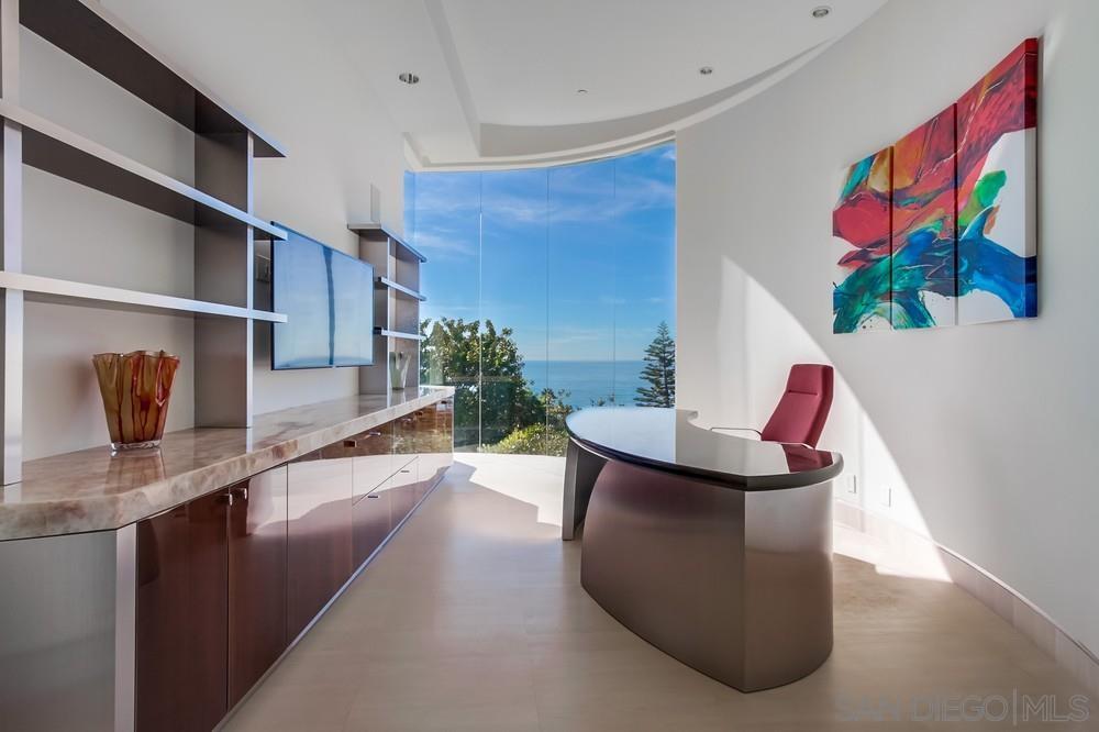 Detail Gallery Image 23 of 62 For 6125  Terryhill Dr, La Jolla,  CA 92037 - 5 Beds | 6/1 Baths