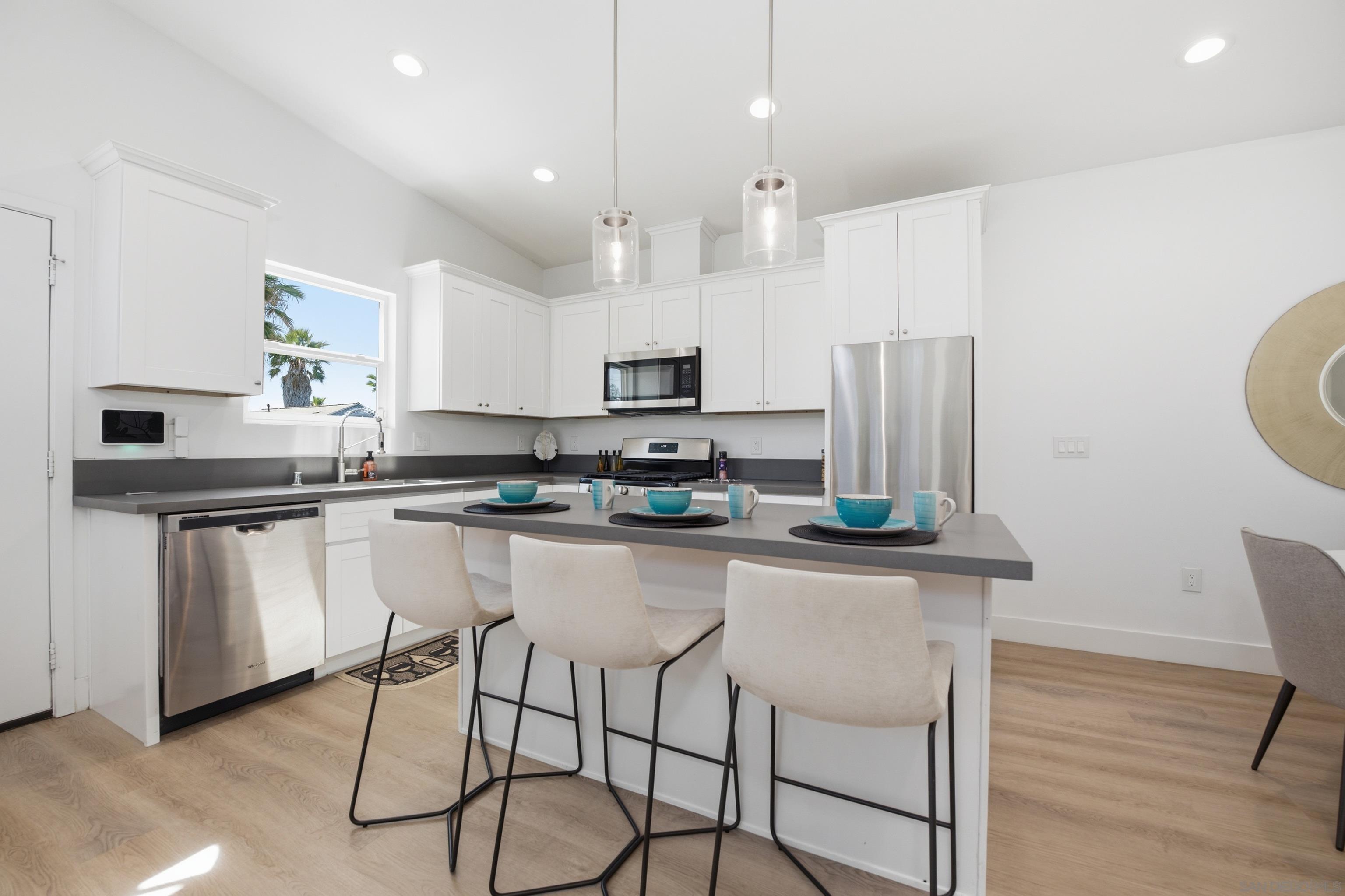 Detail Gallery Image 22 of 39 For 4003  Paula St, La Mesa,  CA 91941 - 5 Beds | 4/1 Baths