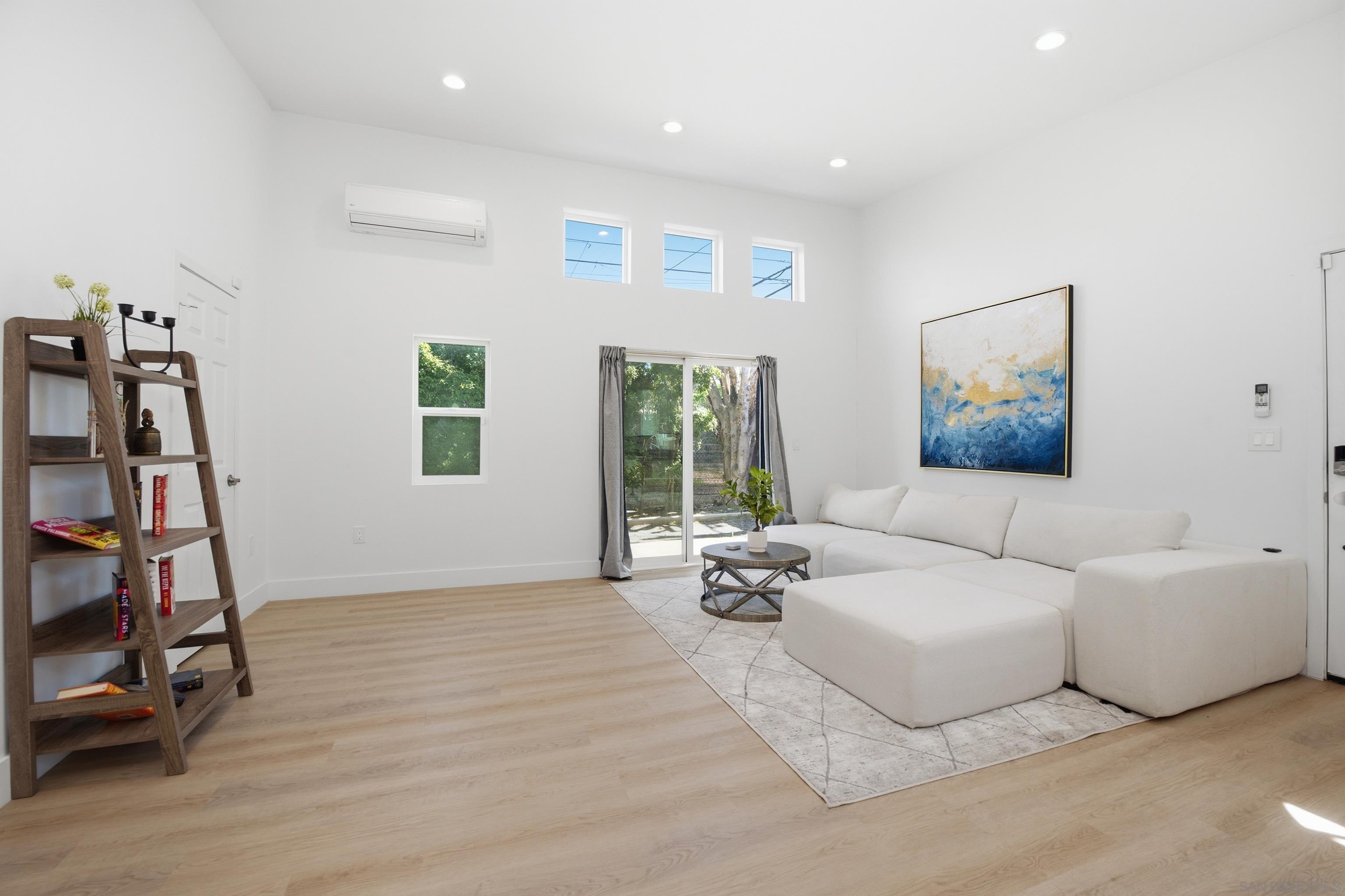 Detail Gallery Image 24 of 39 For 4003  Paula St, La Mesa,  CA 91941 - 5 Beds | 4/1 Baths