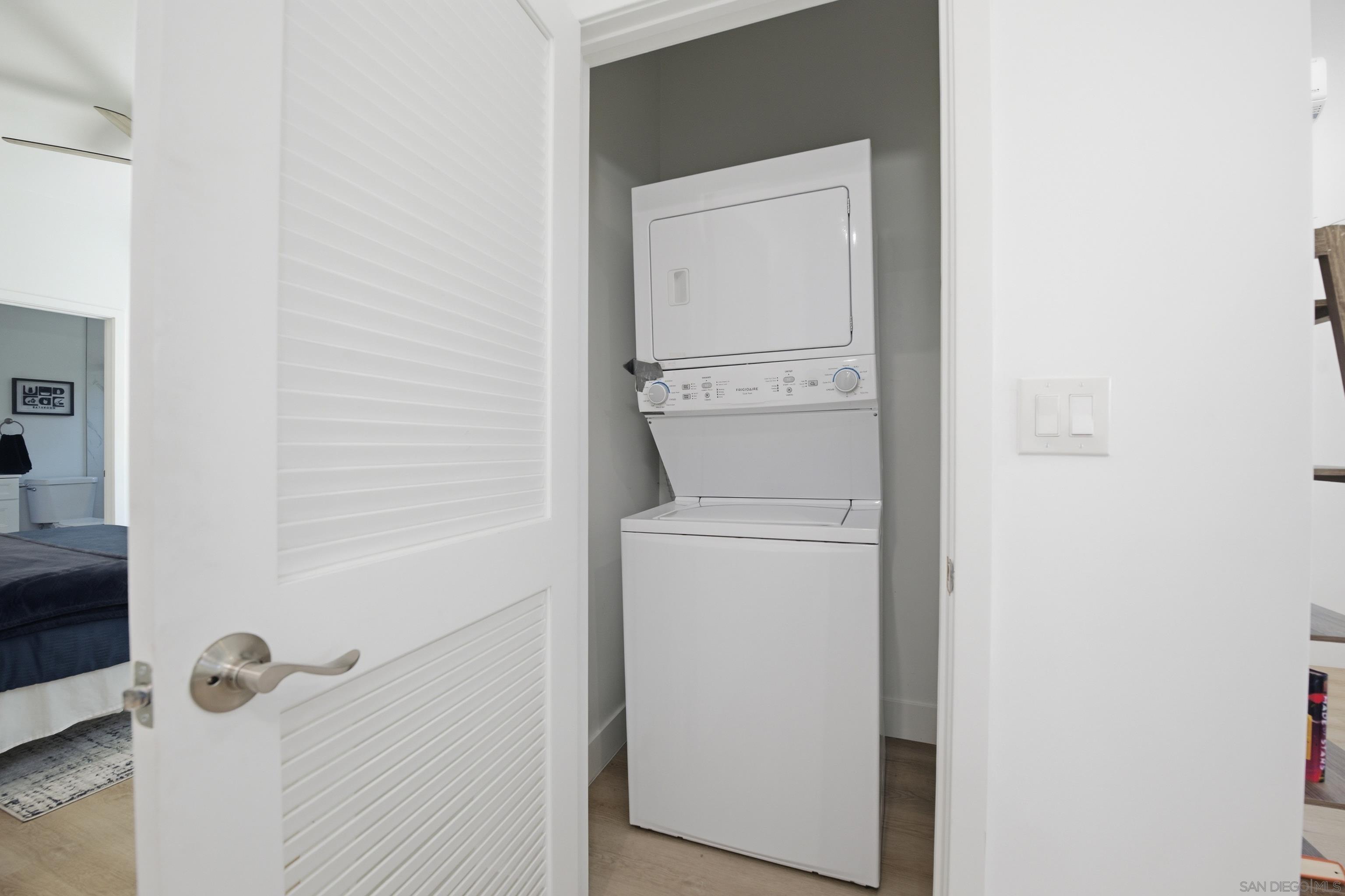 Detail Gallery Image 27 of 39 For 4003  Paula St, La Mesa,  CA 91941 - 5 Beds | 4/1 Baths