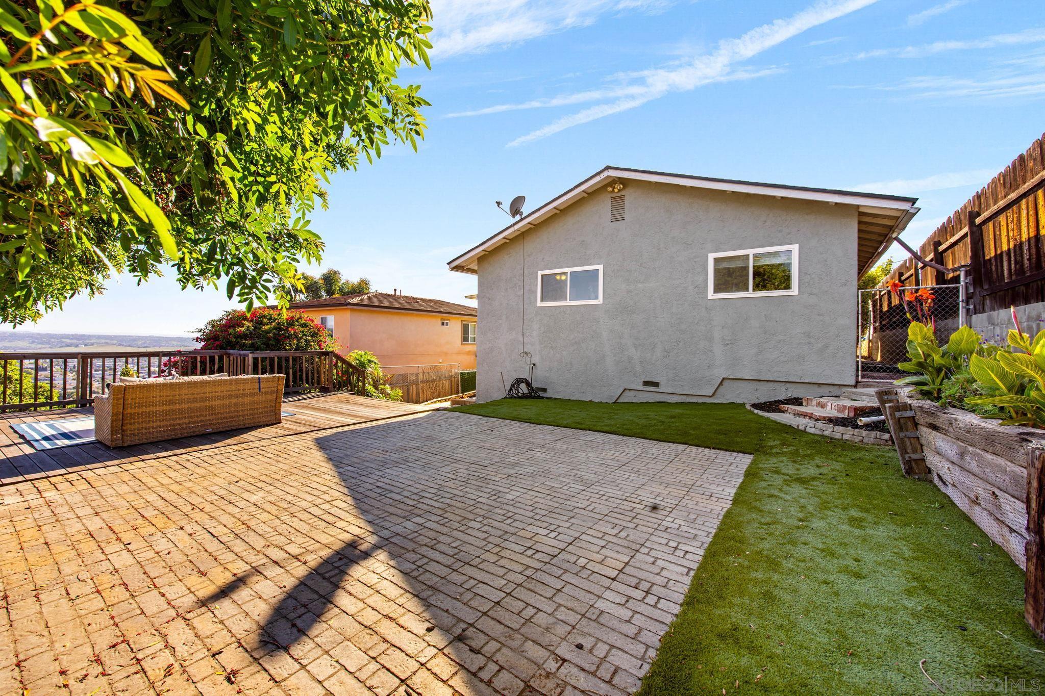 Detail Gallery Image 25 of 32 For 1311  Ramona Ave, Spring Valley,  CA 91977 - 3 Beds | 2 Baths