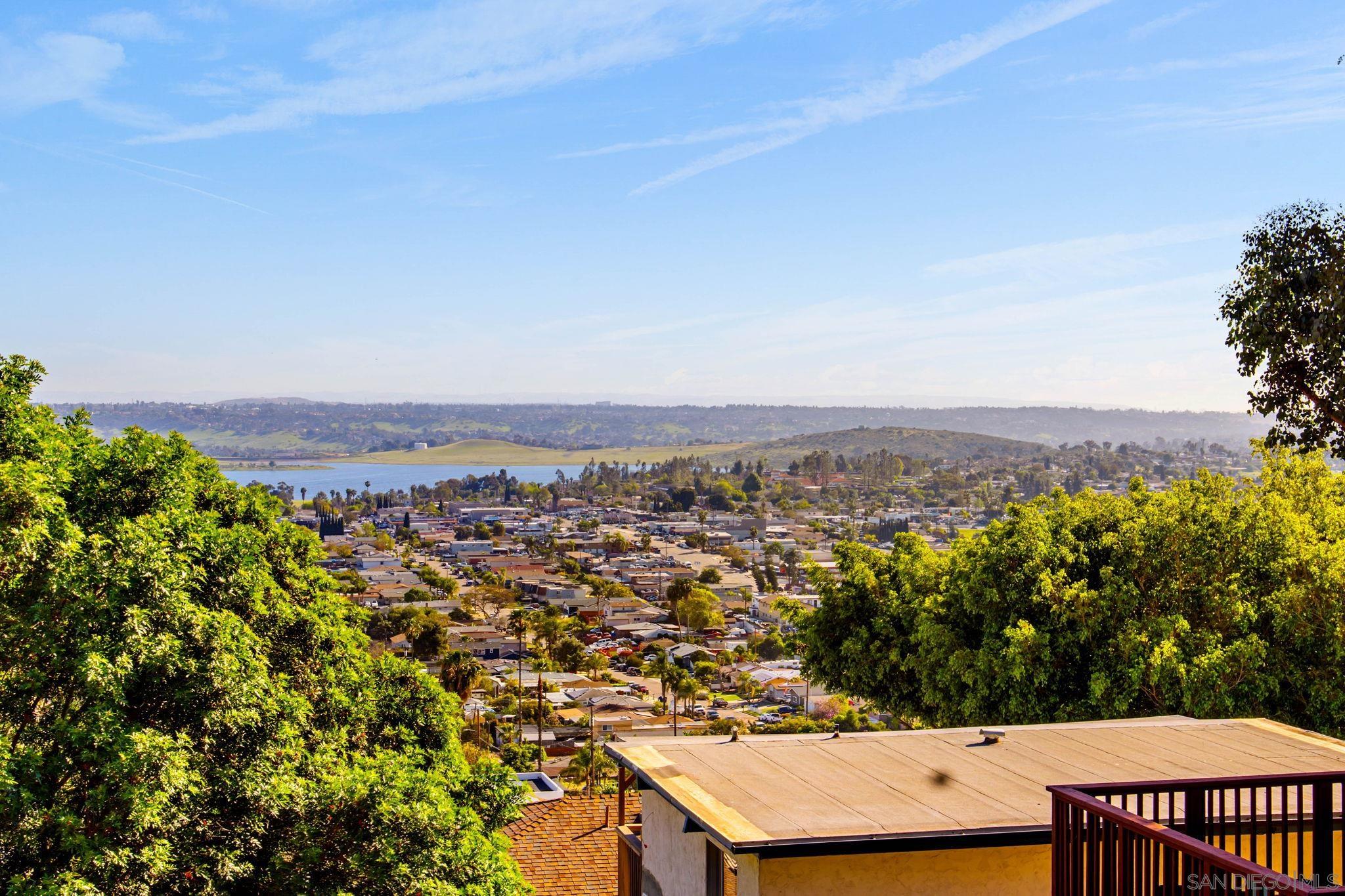 Detail Gallery Image 27 of 32 For 1311  Ramona Ave, Spring Valley,  CA 91977 - 3 Beds | 2 Baths