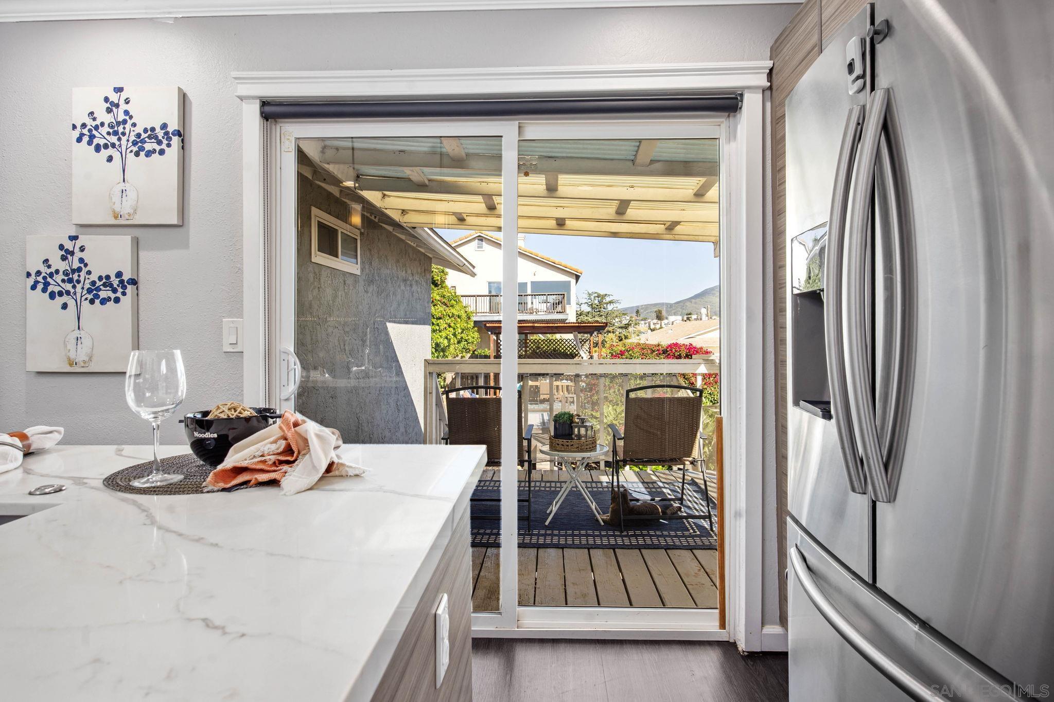 Detail Gallery Image 7 of 32 For 1311  Ramona Ave, Spring Valley,  CA 91977 - 3 Beds | 2 Baths