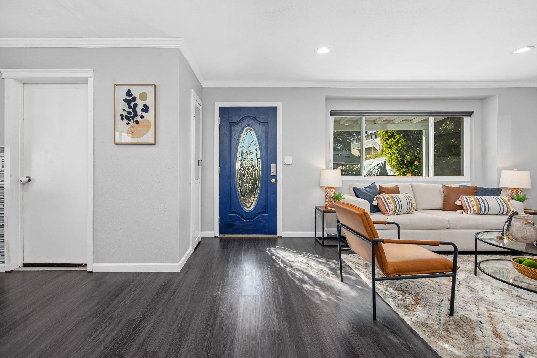 Detail Gallery Image 10 of 32 For 1311  Ramona Ave, Spring Valley,  CA 91977 - 3 Beds | 2 Baths