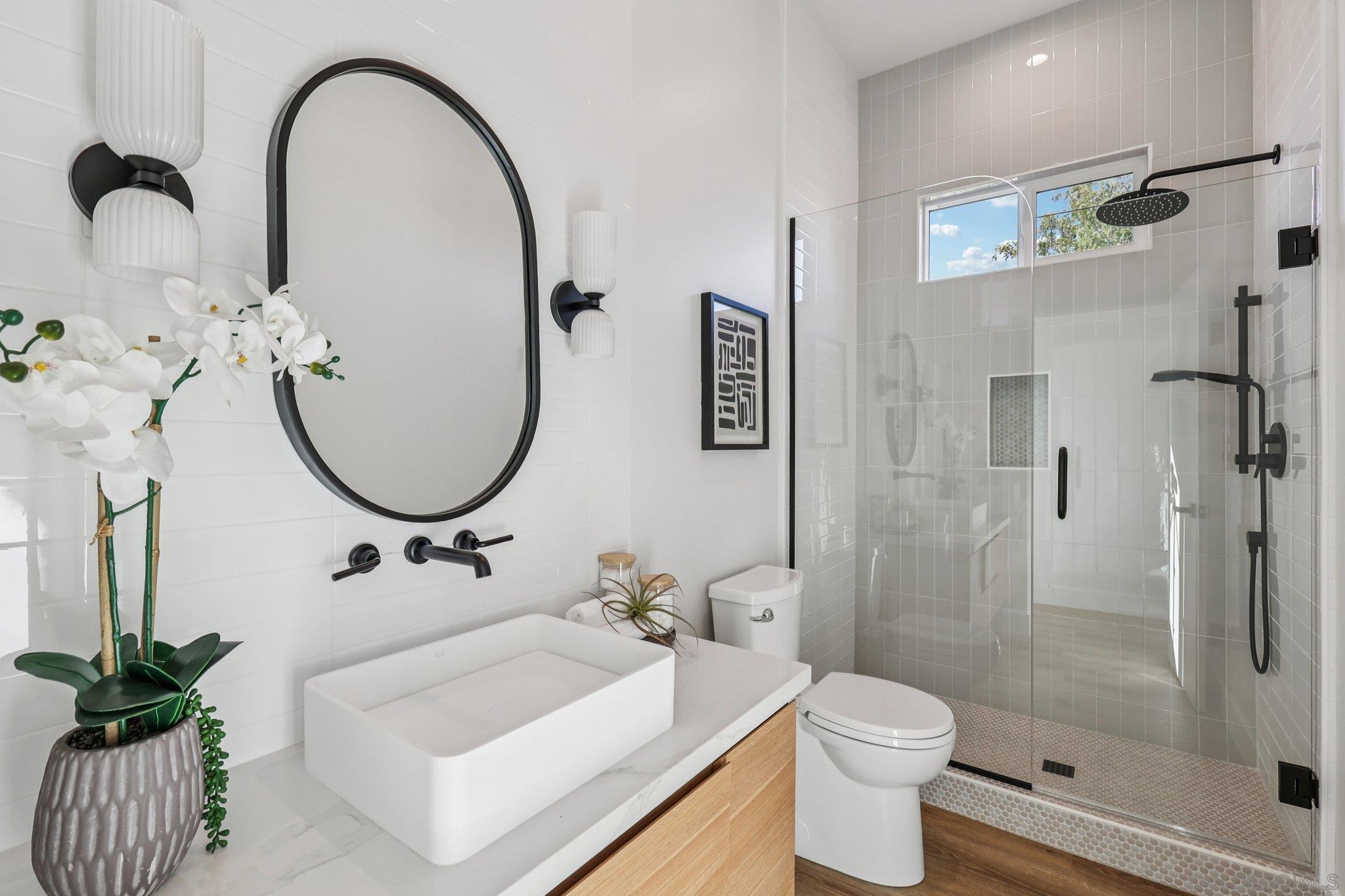 Detail Gallery Image 37 of 54 For 1860  Illion, San Diego,  CA 92110 - 4 Beds | 3/1 Baths