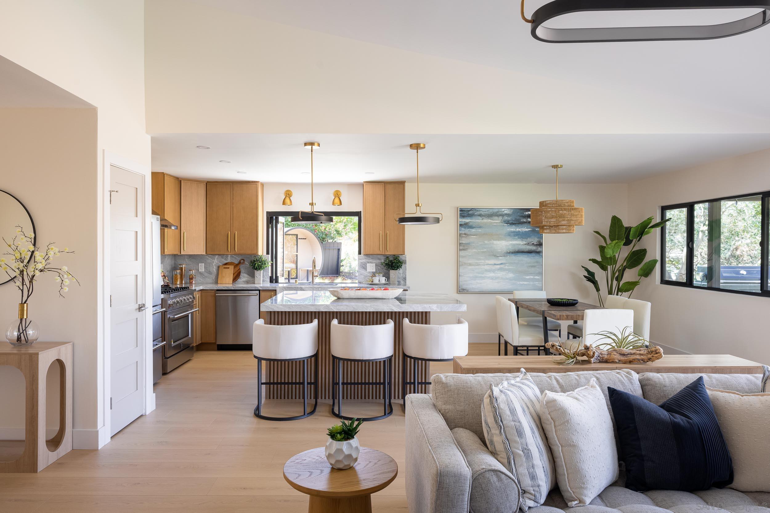 Front Image Thumbnail for SD260005970