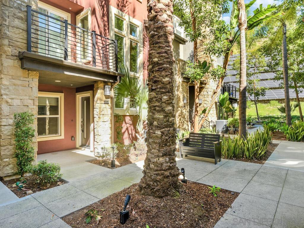 Front Image Thumbnail for SD260005975