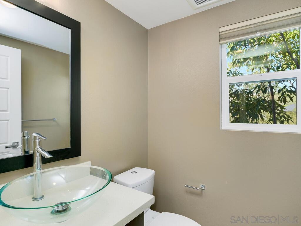 Detail Gallery Image 13 of 38 For 7772  Stylus Drive, San Diego,  CA 92108 - 3 Beds | 3/1 Baths