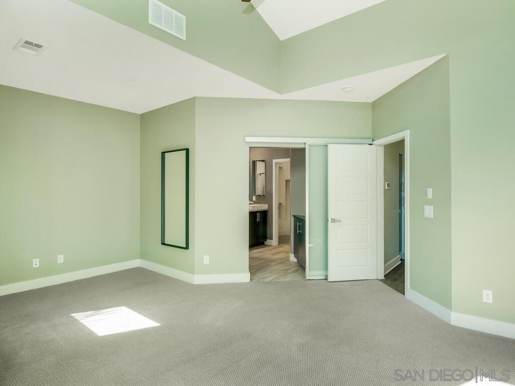 Detail Gallery Image 17 of 38 For 7772  Stylus Drive, San Diego,  CA 92108 - 3 Beds | 3/1 Baths