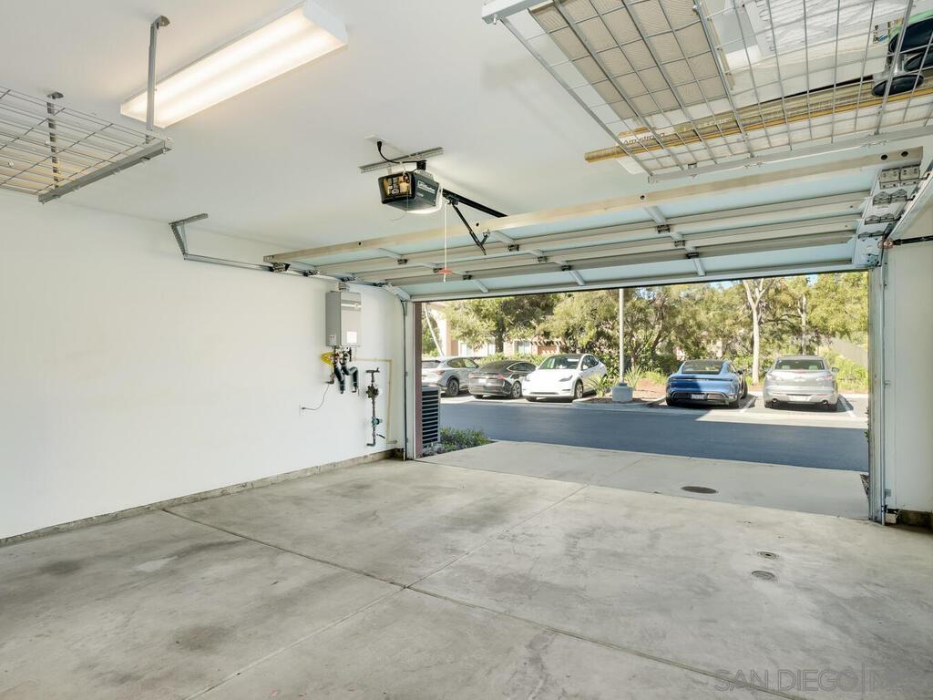 Detail Gallery Image 29 of 38 For 7772  Stylus Drive, San Diego,  CA 92108 - 3 Beds | 3/1 Baths