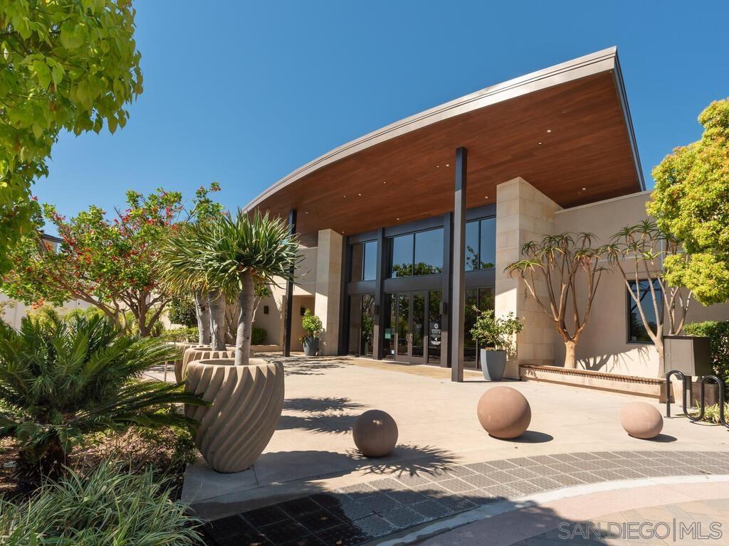 Detail Gallery Image 34 of 38 For 7772  Stylus Drive, San Diego,  CA 92108 - 3 Beds | 3/1 Baths