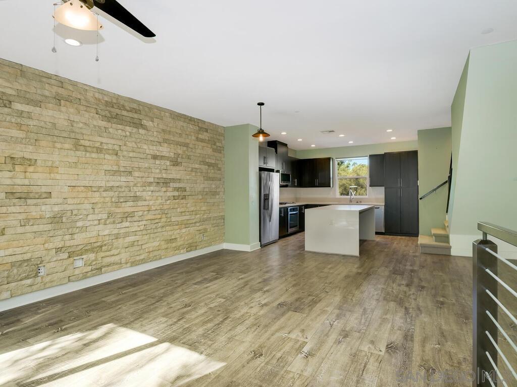 Detail Gallery Image 5 of 38 For 7772  Stylus Drive, San Diego,  CA 92108 - 3 Beds | 3/1 Baths