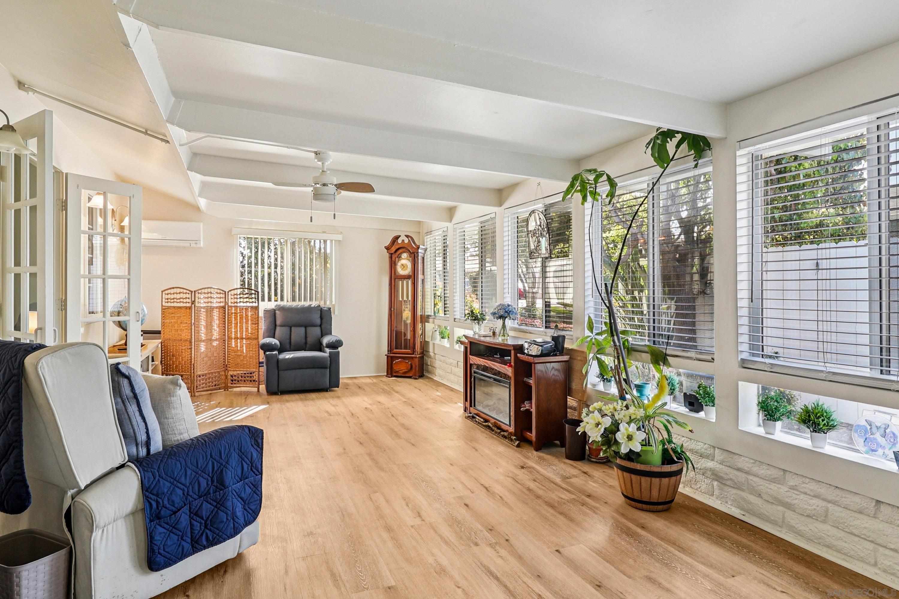 Detail Gallery Image 13 of 28 For 3760  Vista Campana S  #72,  Oceanside,  CA 92057 - 2 Beds | 1 Baths