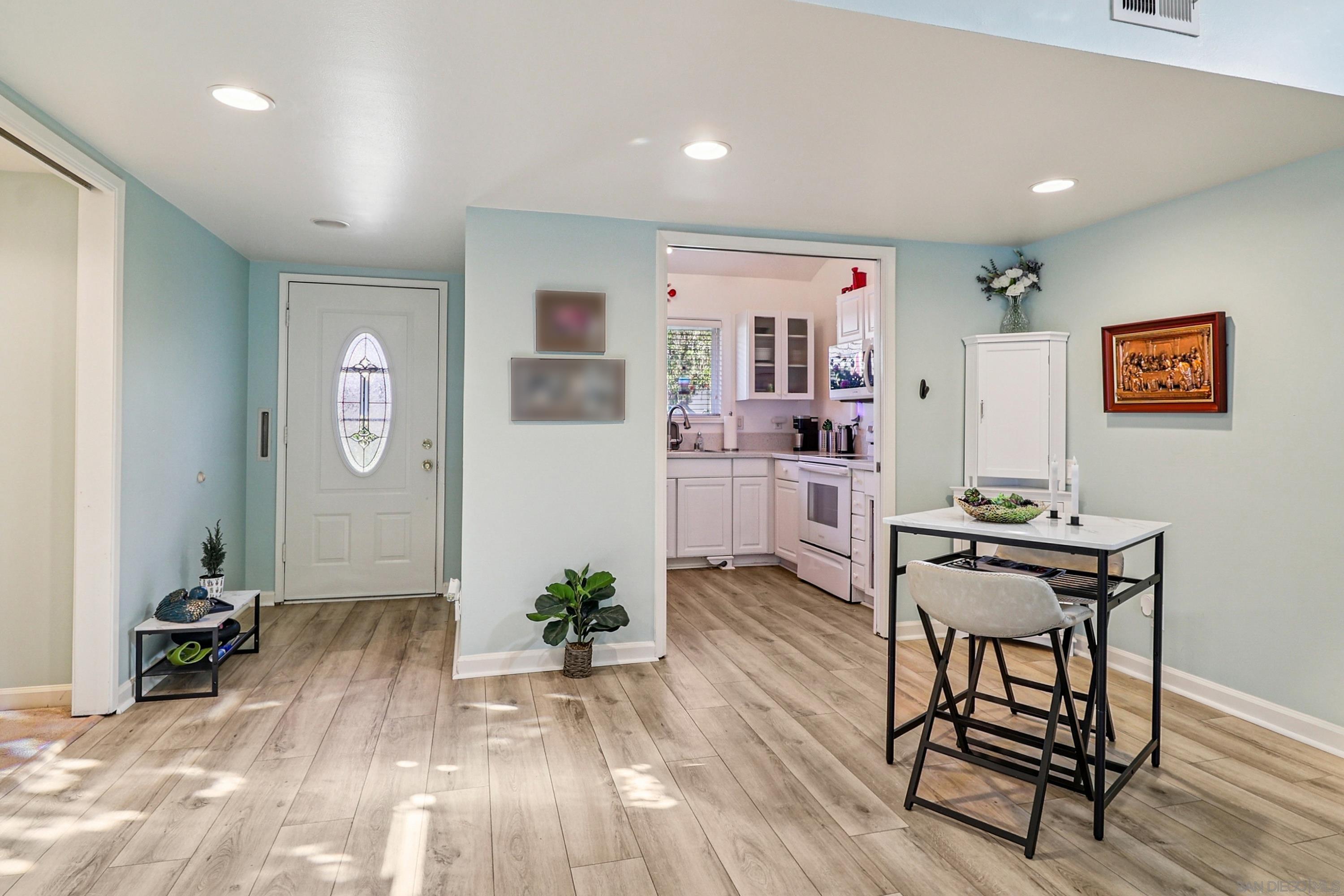 Detail Gallery Image 9 of 28 For 3760  Vista Campana S  #72,  Oceanside,  CA 92057 - 2 Beds | 1 Baths