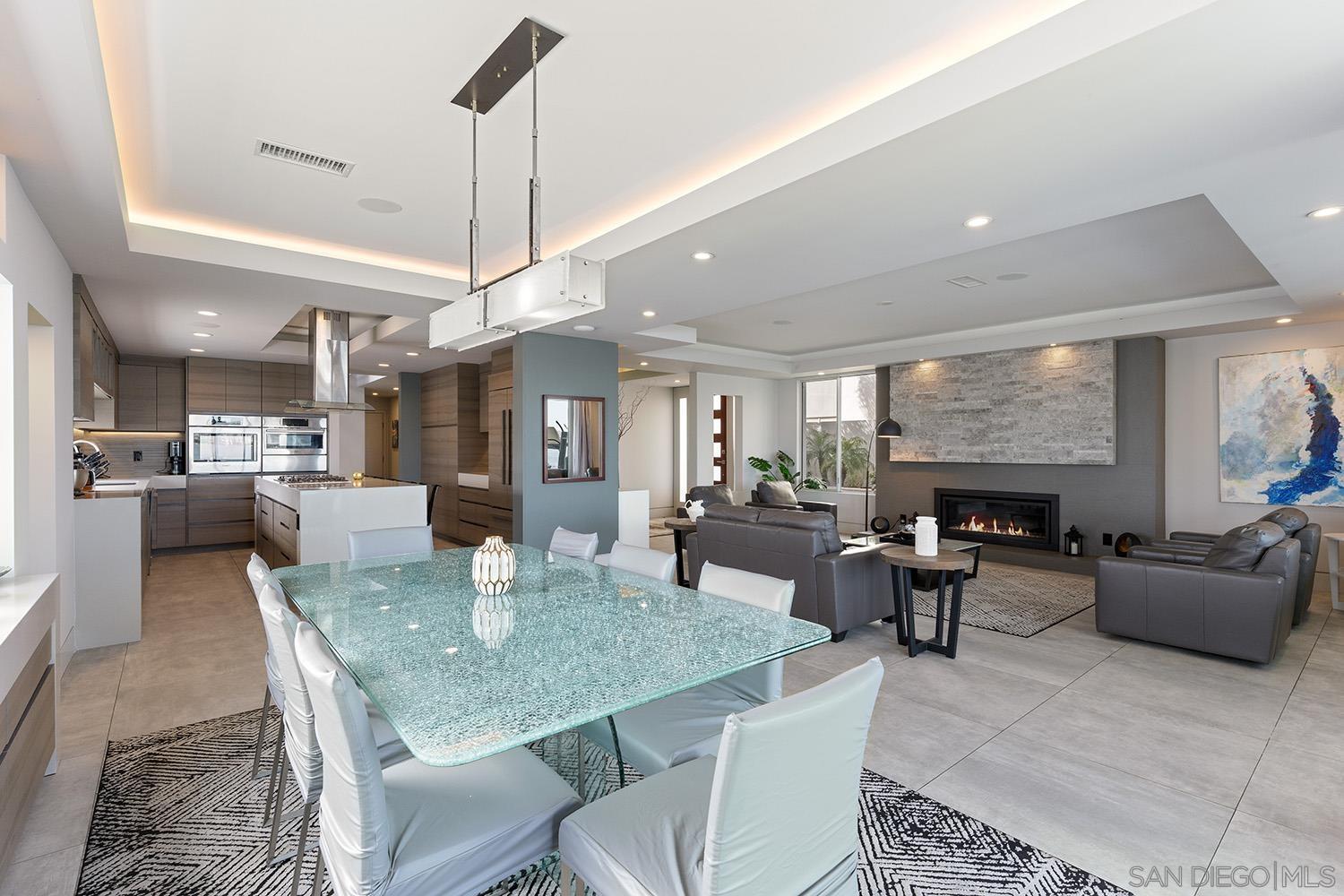 Detail Gallery Image 20 of 61 For 5  Spinnaker Way, Coronado,  CA 92118 - 4 Beds | 4/1 Baths