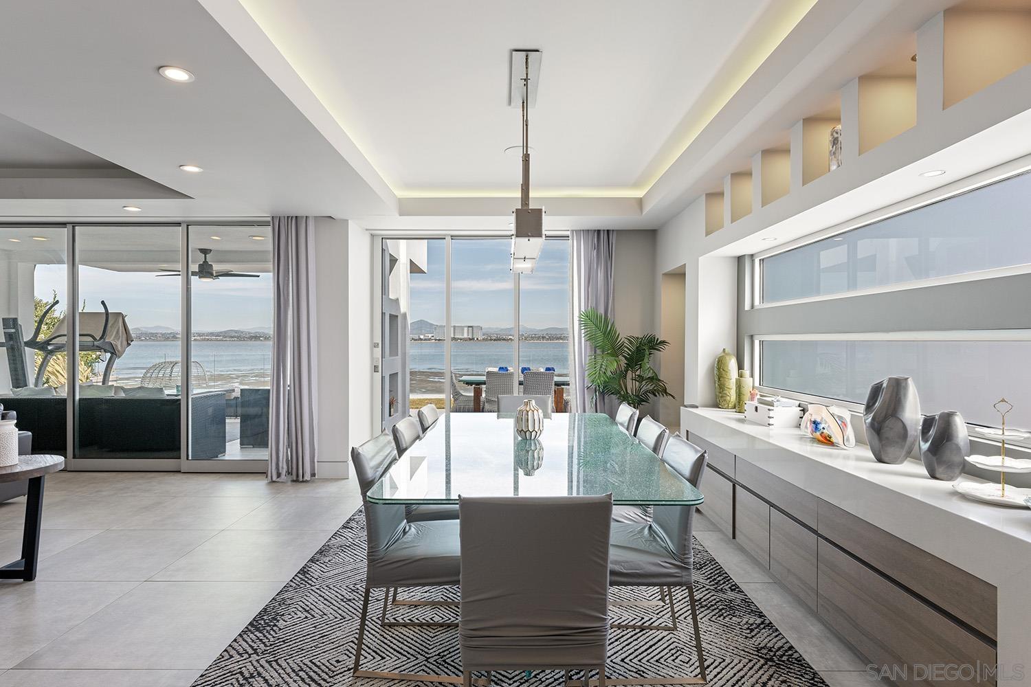 Detail Gallery Image 21 of 61 For 5  Spinnaker Way, Coronado,  CA 92118 - 4 Beds | 4/1 Baths