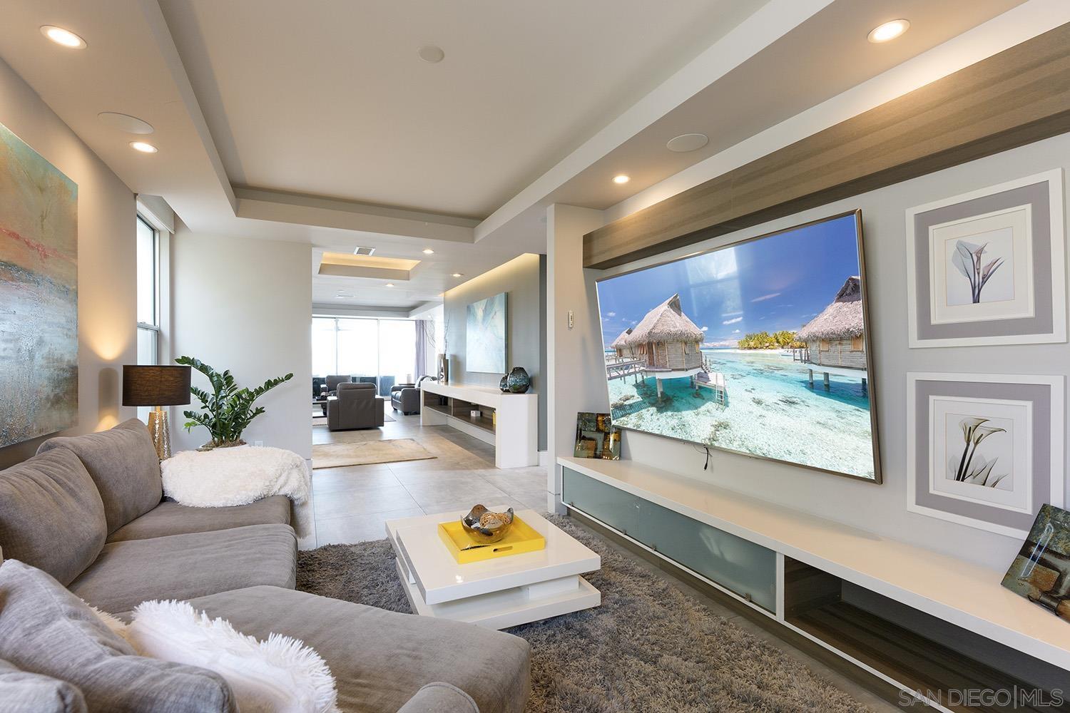 Detail Gallery Image 29 of 61 For 5  Spinnaker Way, Coronado,  CA 92118 - 4 Beds | 4/1 Baths