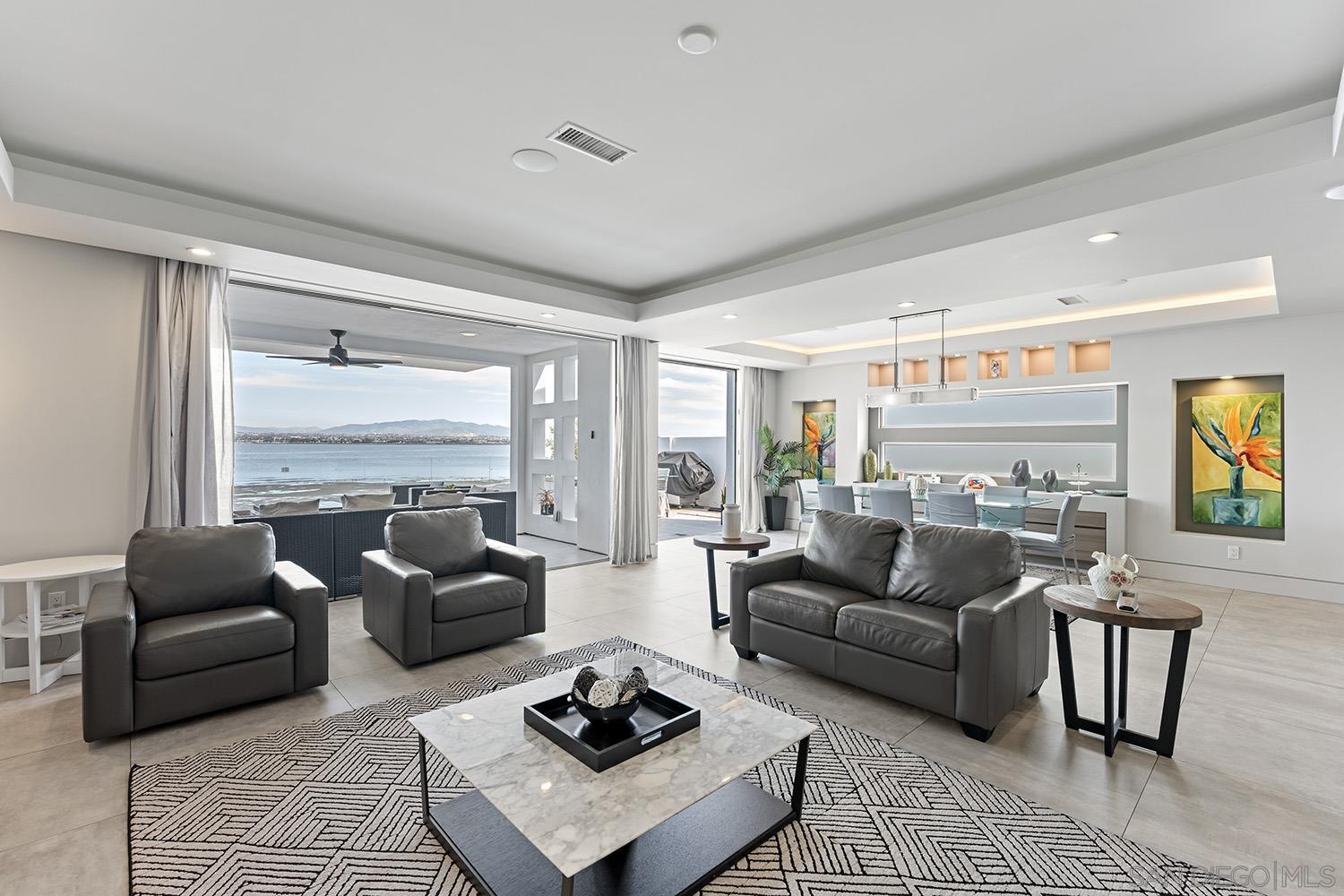 Detail Gallery Image 30 of 61 For 5  Spinnaker Way, Coronado,  CA 92118 - 4 Beds | 4/1 Baths