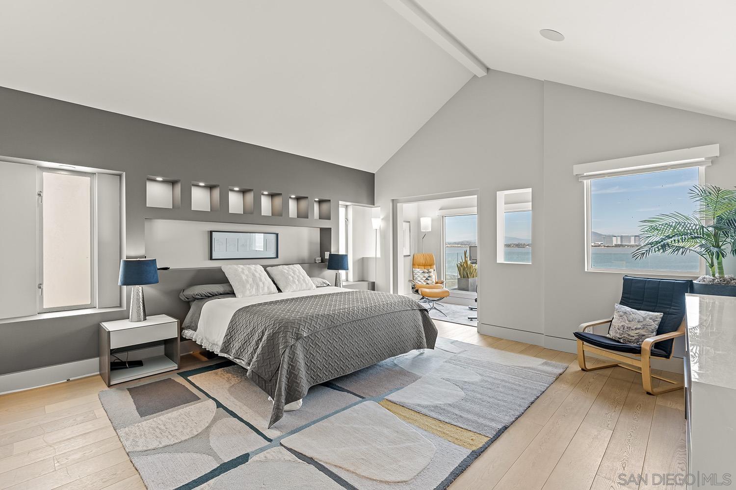 Detail Gallery Image 33 of 62 For 5  Spinnaker Way, Coronado,  CA 92118 - 4 Beds | 4/1 Baths