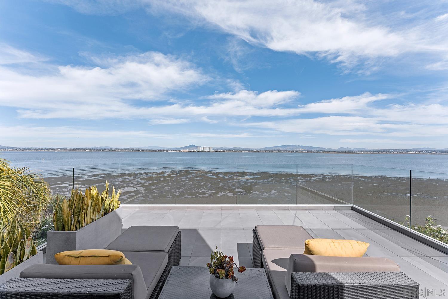 Detail Gallery Image 36 of 61 For 5  Spinnaker Way, Coronado,  CA 92118 - 4 Beds | 4/1 Baths