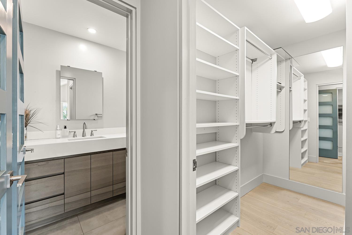 Detail Gallery Image 40 of 61 For 5  Spinnaker Way, Coronado,  CA 92118 - 4 Beds | 4/1 Baths