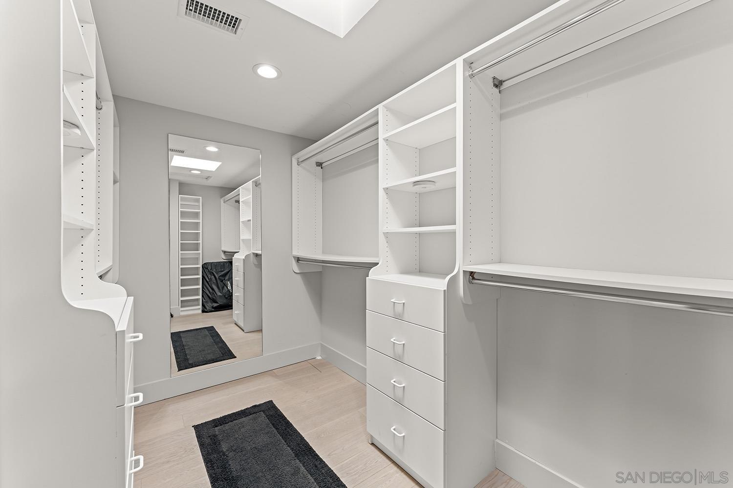 Detail Gallery Image 42 of 61 For 5  Spinnaker Way, Coronado,  CA 92118 - 4 Beds | 4/1 Baths