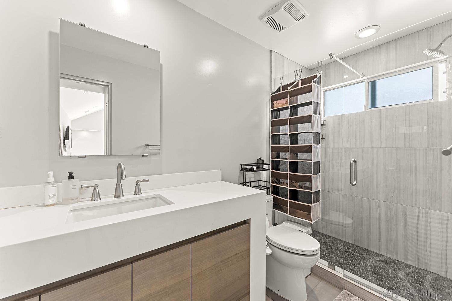 Detail Gallery Image 45 of 61 For 5  Spinnaker Way, Coronado,  CA 92118 - 4 Beds | 4/1 Baths