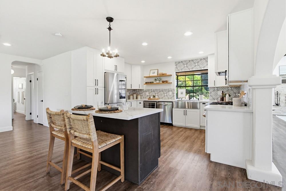 Detail Gallery Image 22 of 68 For 2024  Grandview Rd, Vista,  CA 92084 - 3 Beds | 2 Baths